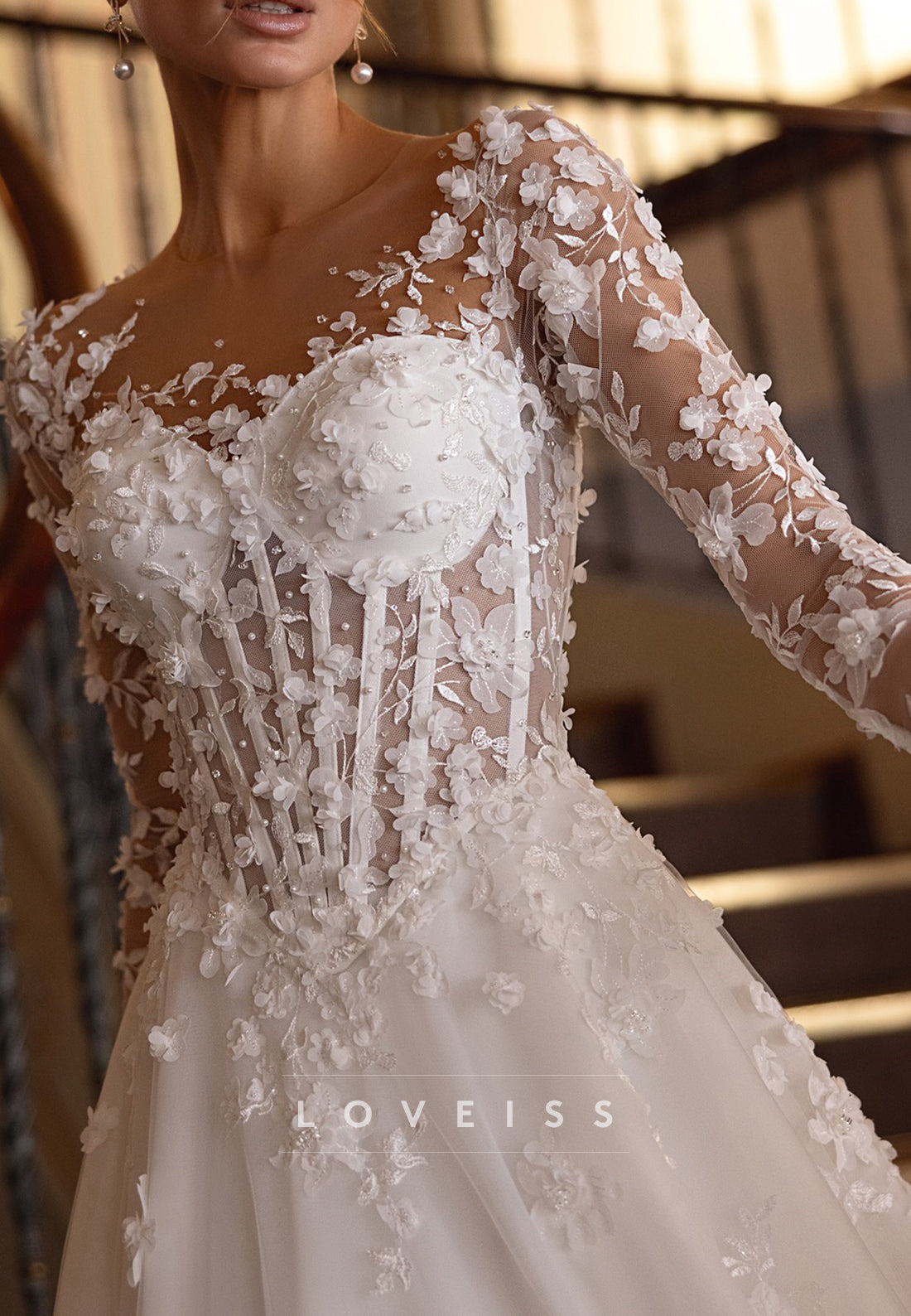 Sweetheart Long Sleeves Appliques Ball Gown Wedding Dress