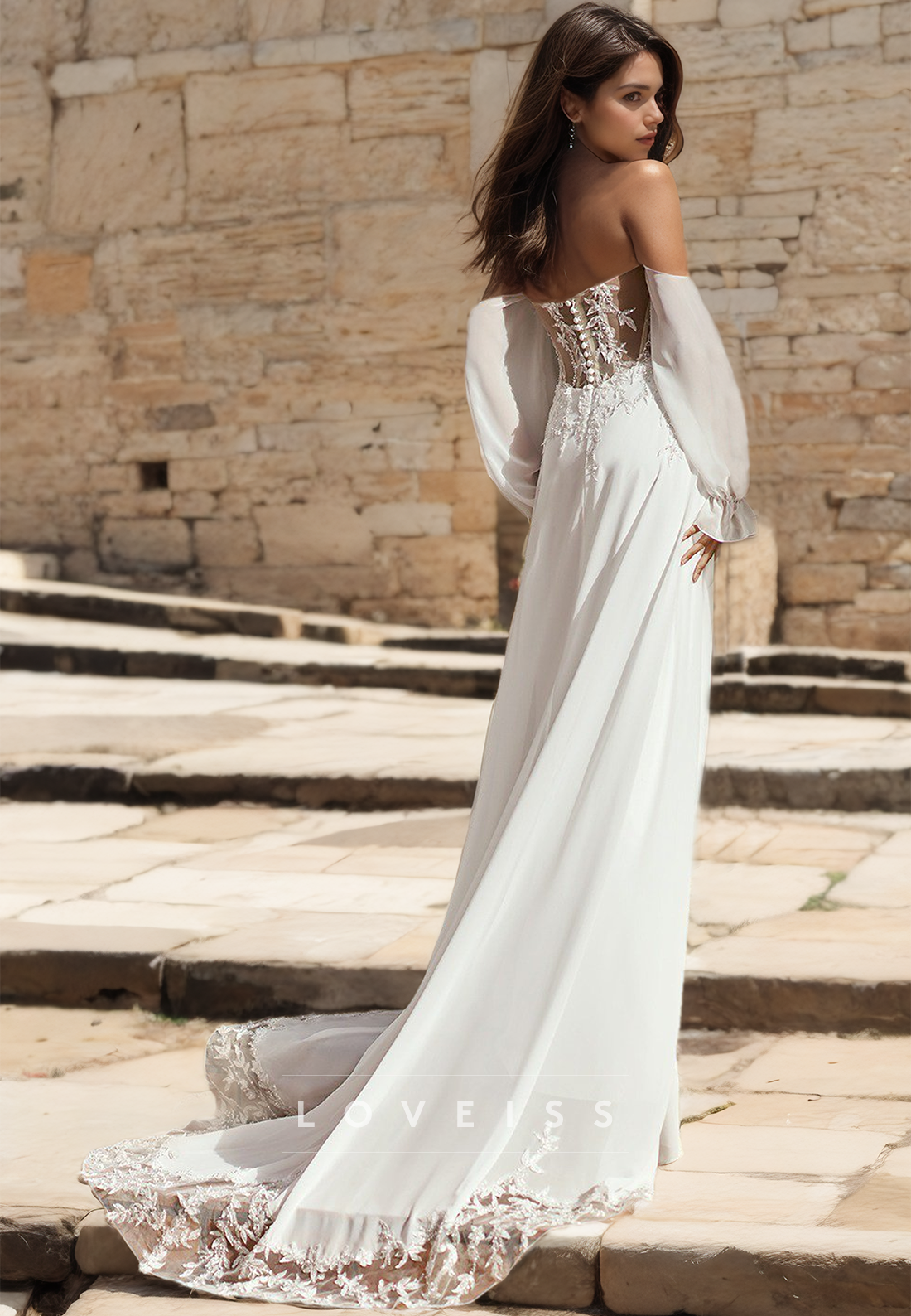 Sweetheart Long Sleeves Appliques Sleek A-Line Wedding Dress