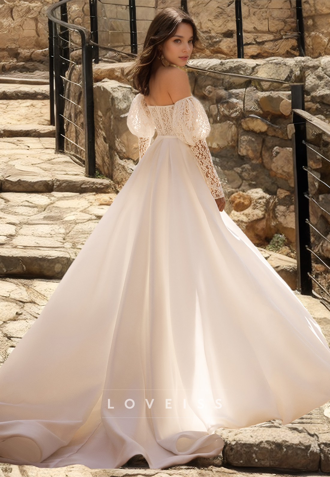Sweetheart Long Sleeves Lace Appliques High Slit Sheath Beach Wedding Dress