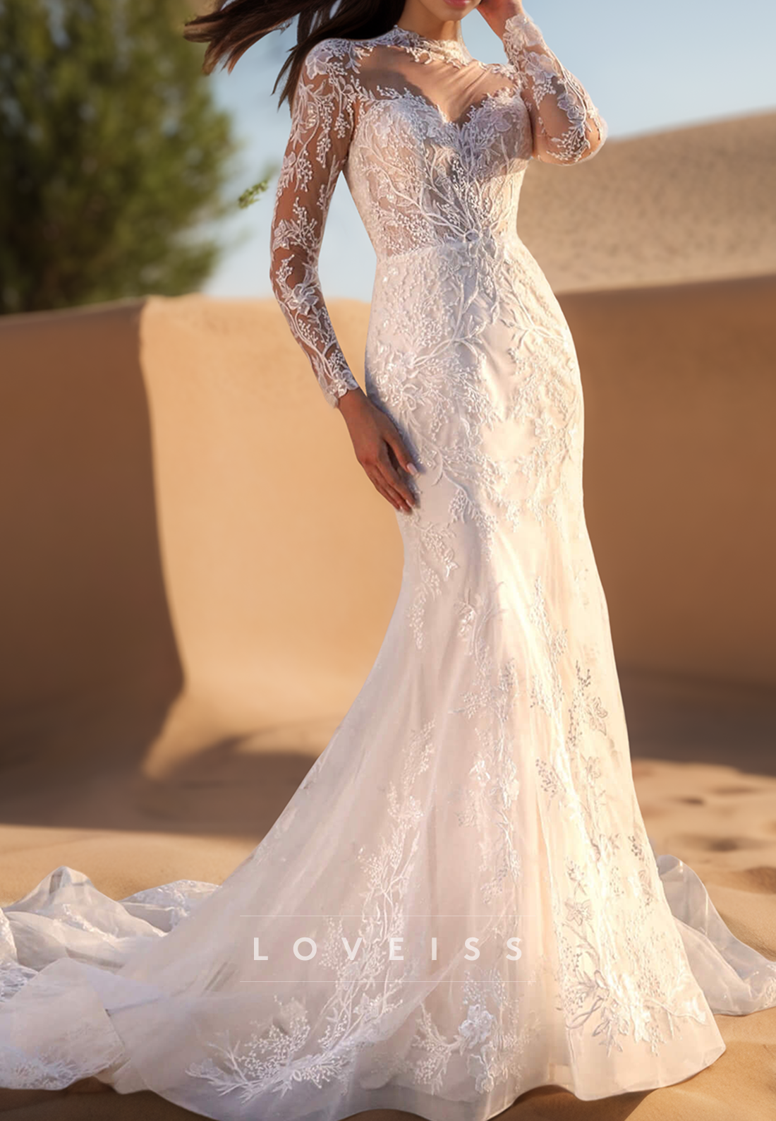 Sweetheart Long Sleeves Lace Appliques Mermaid Wedding Dress