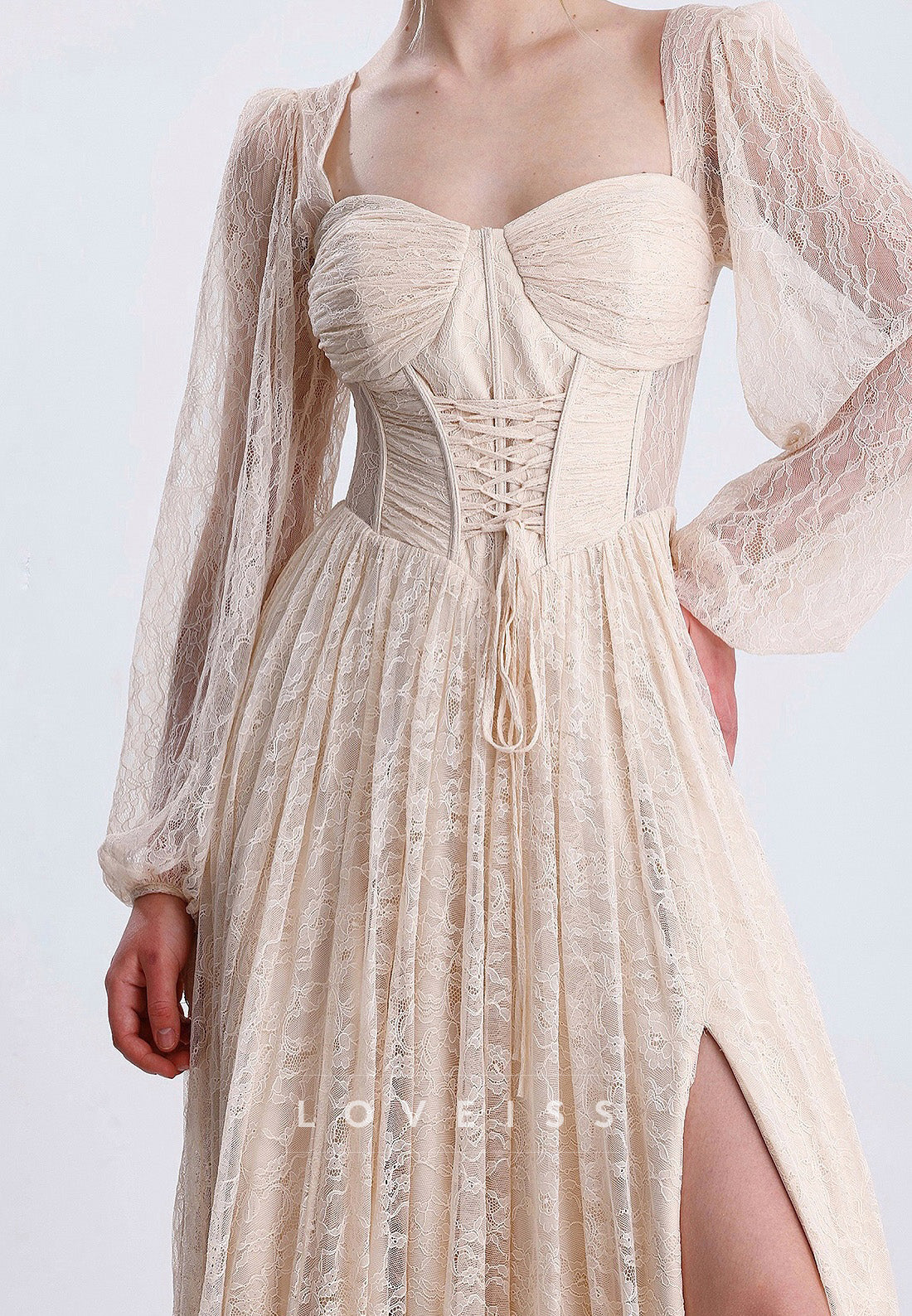 Sweetheart Long Sleeves Lace Appliques Pleated A-Line Prom Dress