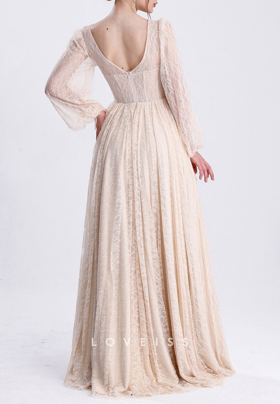 Sweetheart Long Sleeves Lace Appliques Pleated A-Line Prom Dress