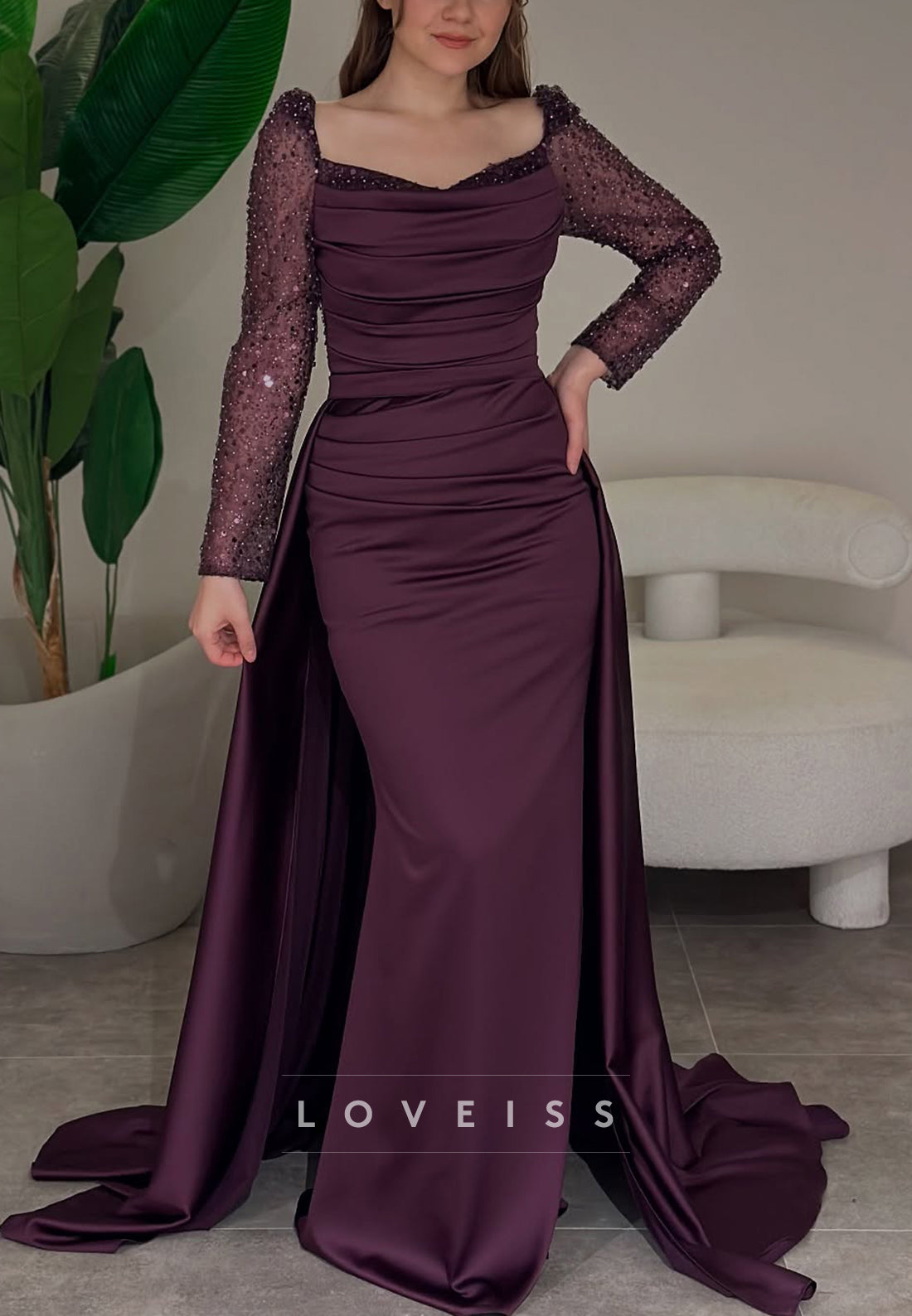 Sweetheart Long Sleeves Pleated Sheath Mother of Bride Dress