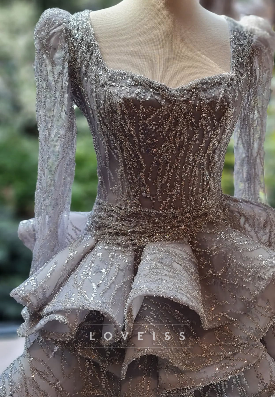 Sweetheart Long Sleeves Tiered Sequins A-Line Party Homecoming Dress