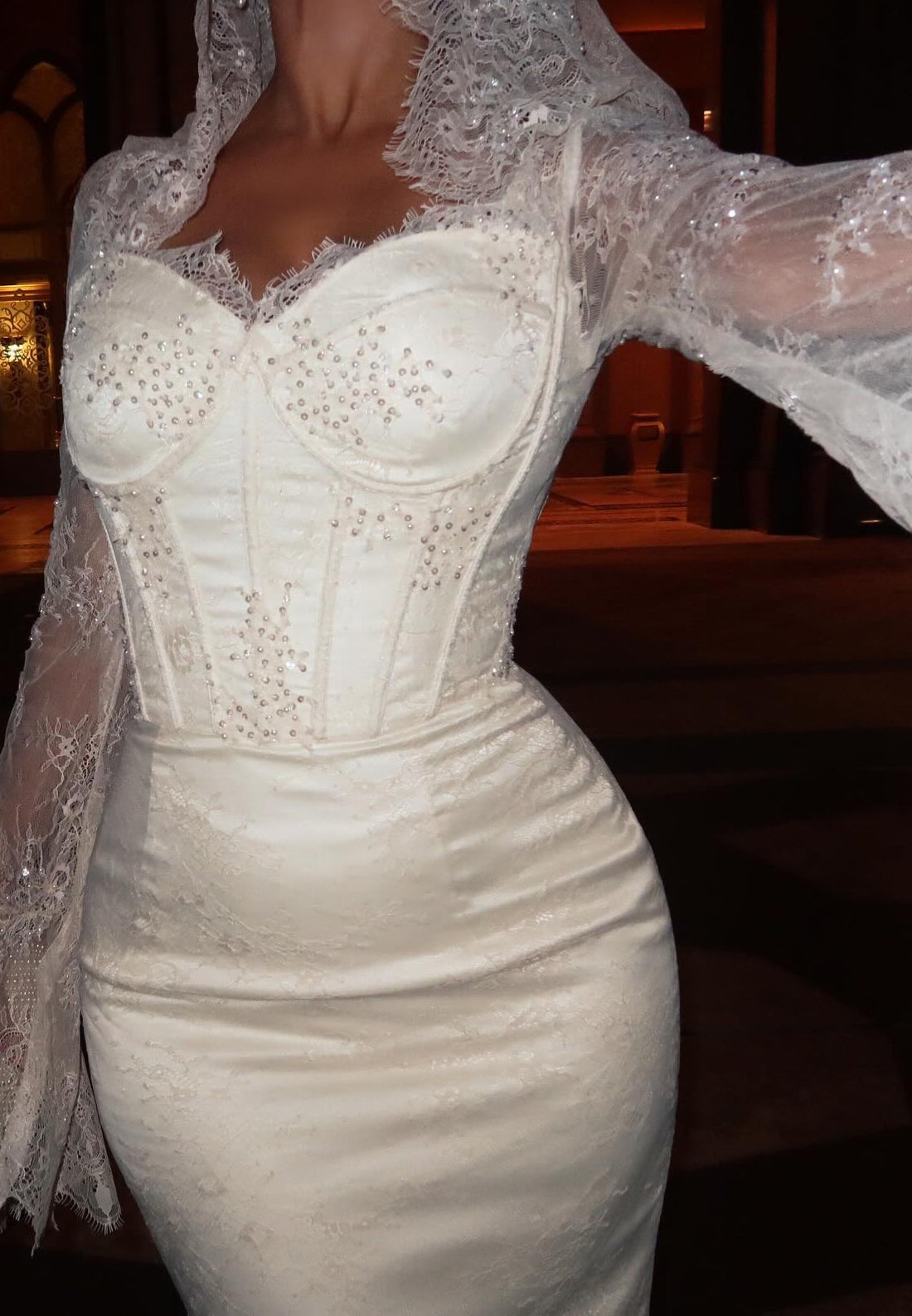 Sweetheart Long Sleevess Appliques Beaded Mermaid Evening Dress