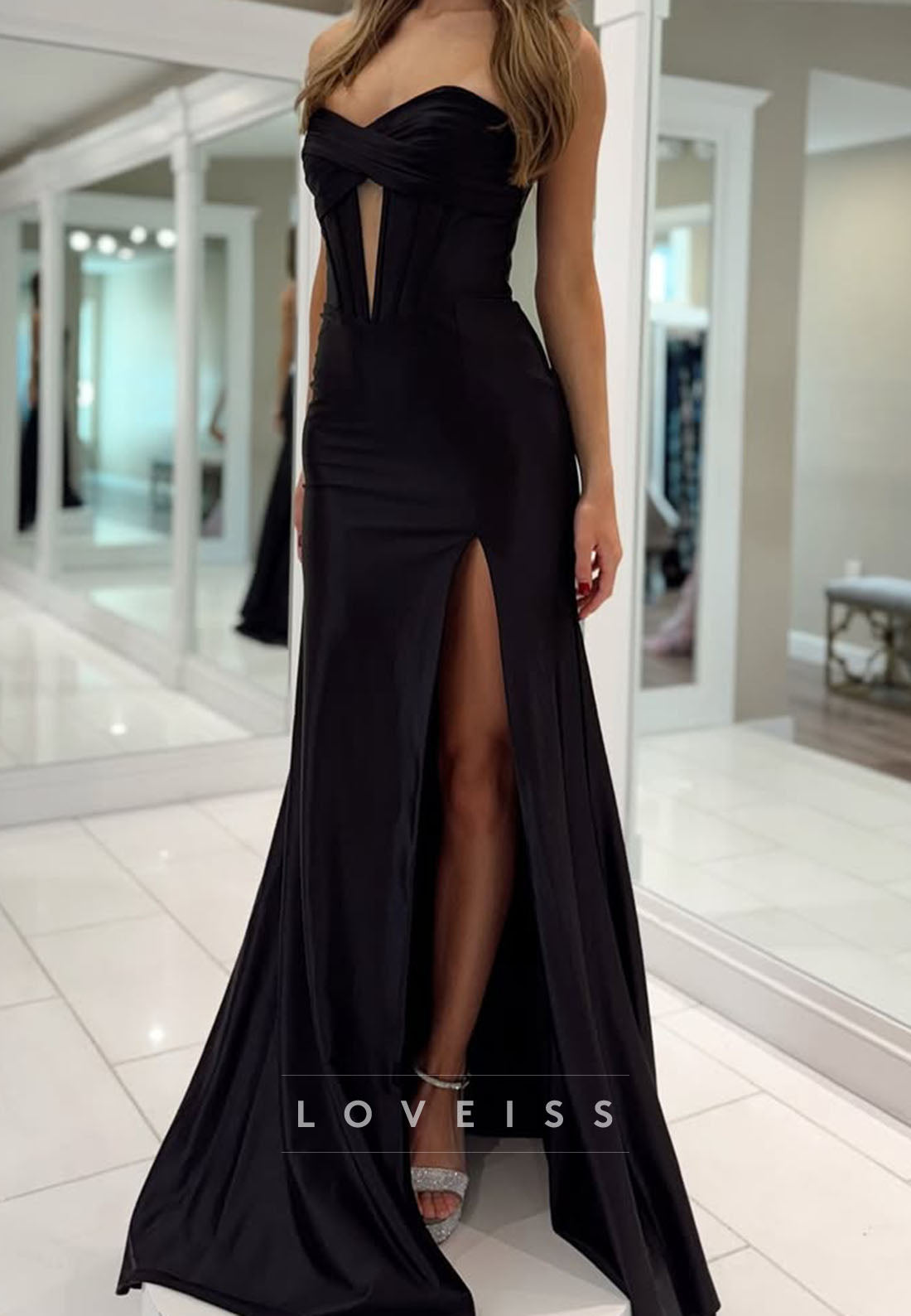 Sweetheart Pleated Illusion Sleek Sheath Prom Dress