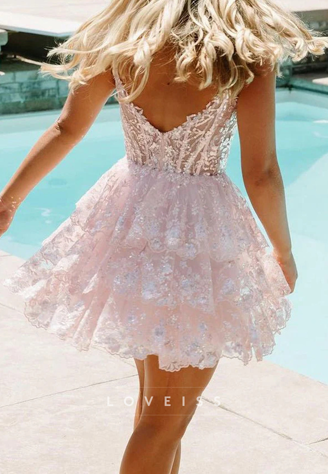 Sweetheart Sequins Appliques Tiered A-Line Party Homecoming Dress