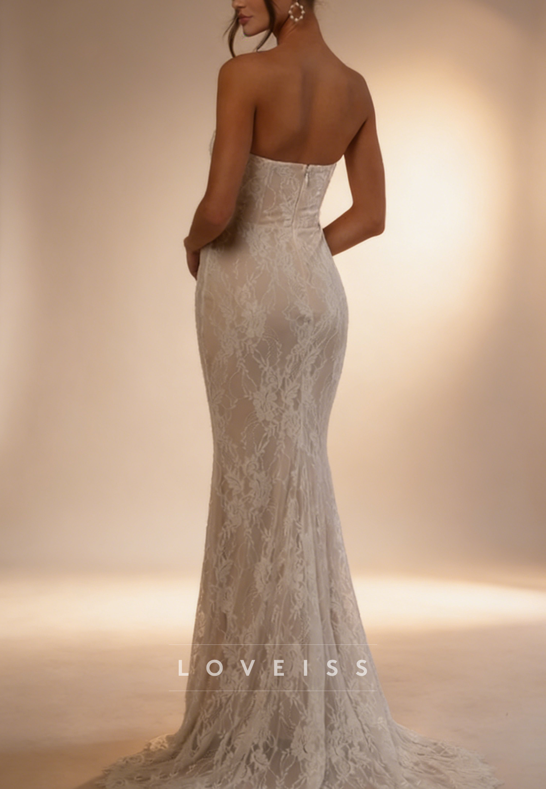 Sweetheart Sleeveless Appliques Lace Mermaid Wedding Dress