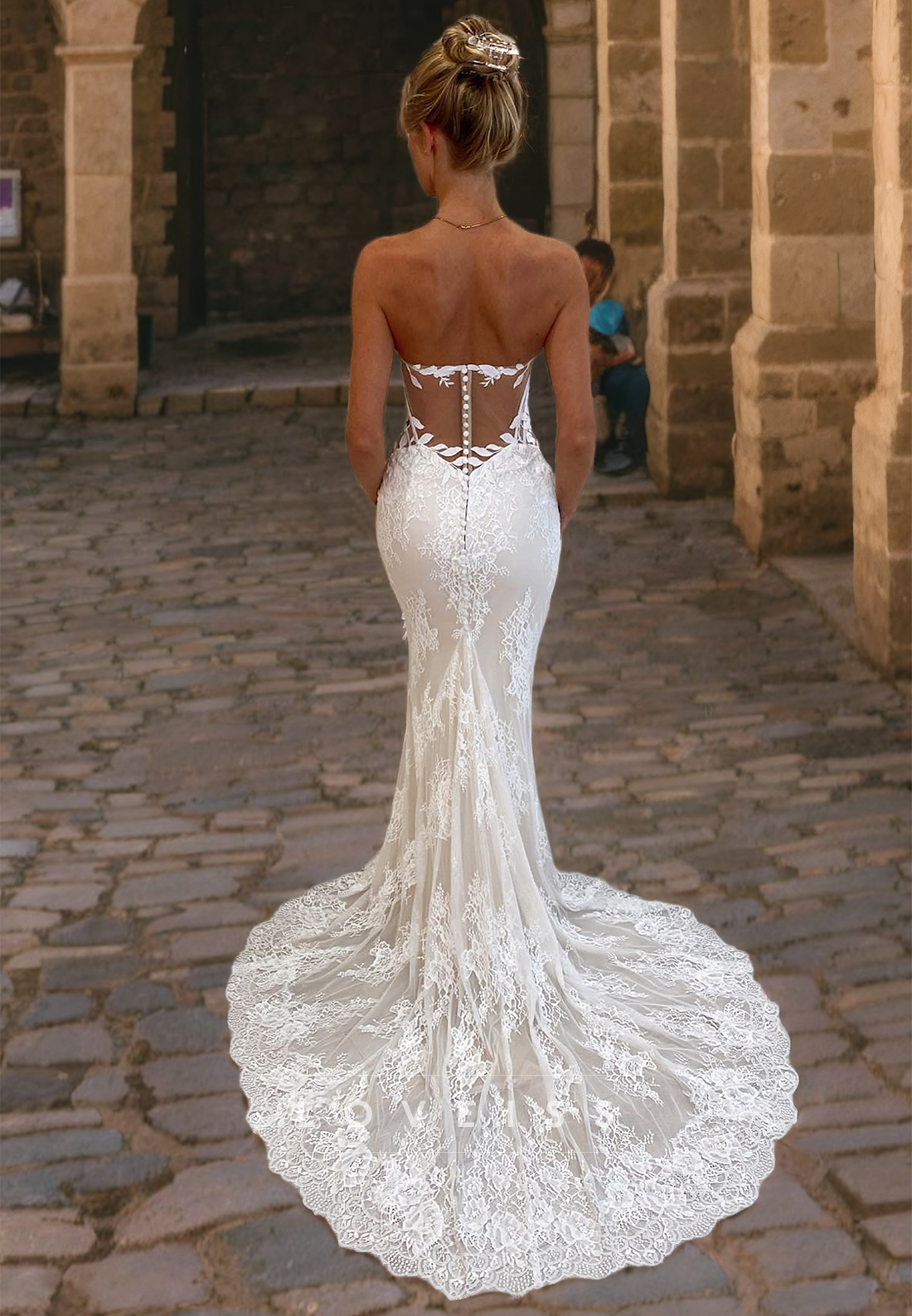 Sweetheart Sleeveless Appliques Mermaid Wedding Dress