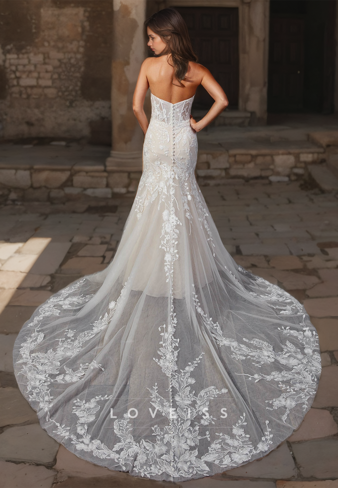 Sweetheart Sleeveless Appliques Mermaid Wedding Dress