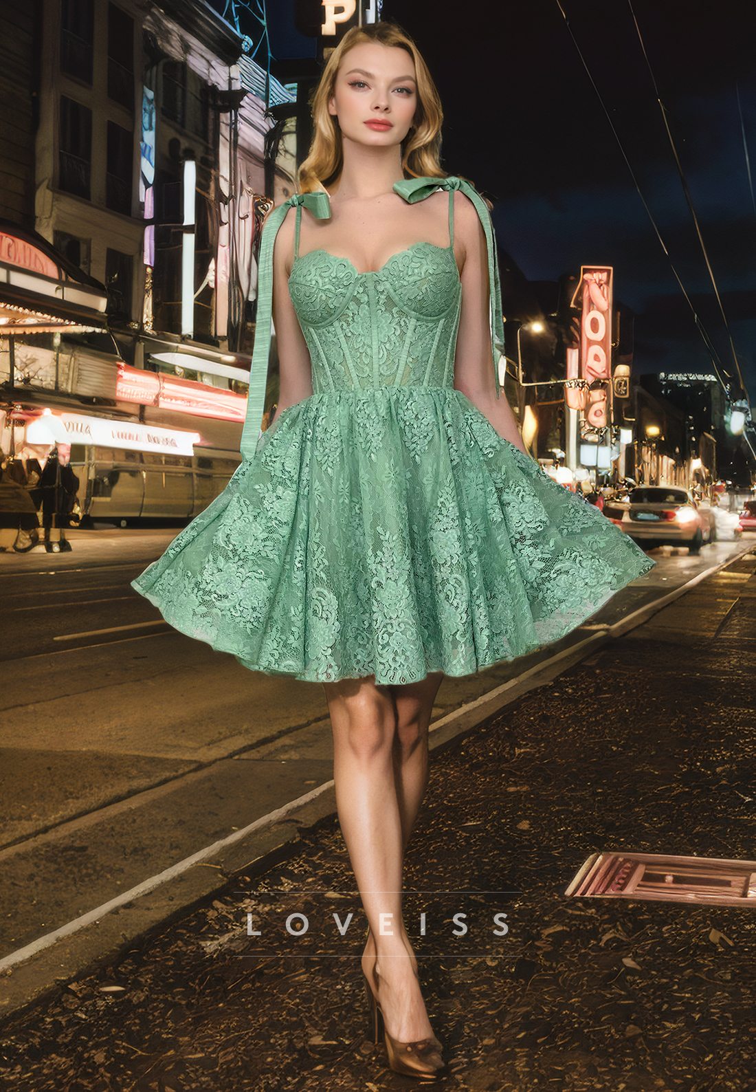 Sweetheart Sleeveless Appliques Pleated A-Line Short Homecoming Dress