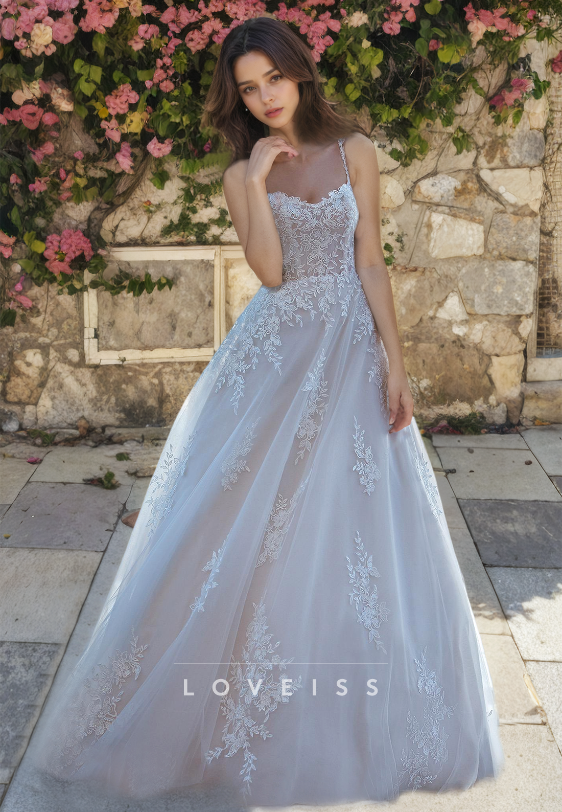 Sweetheart Sleeveless Appliques Tulle A-Line Wedding Dress