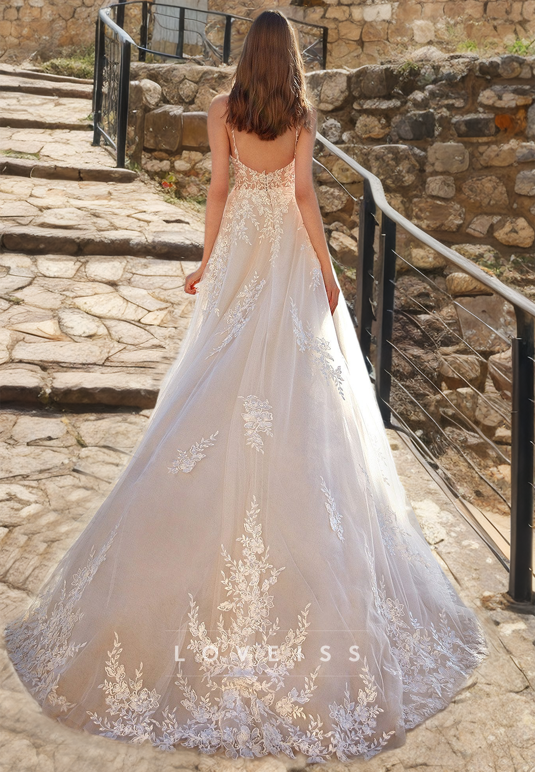 Sweetheart Sleeveless Appliques Tulle A-Line Wedding Dress