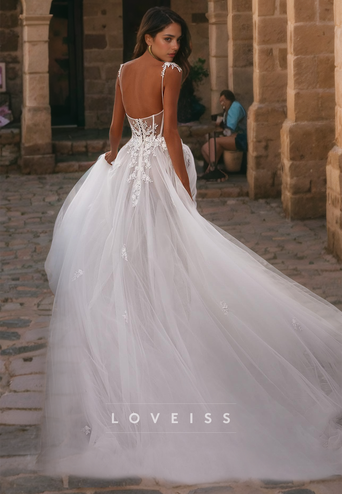 Sweetheart Sleeveless Appliques Tulle Sheer A-Line Beach Wedding Dress