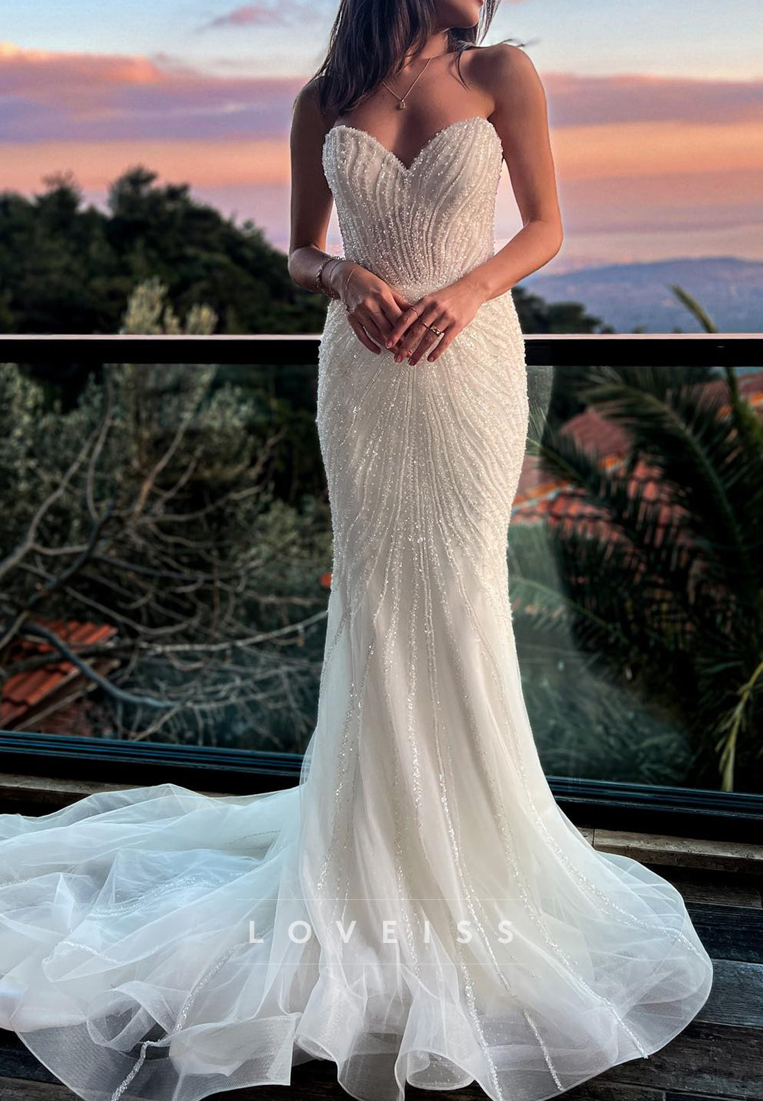 Sweetheart Sleeveless Beaded Embroidery Sparkly Mermaid Wedding Dress