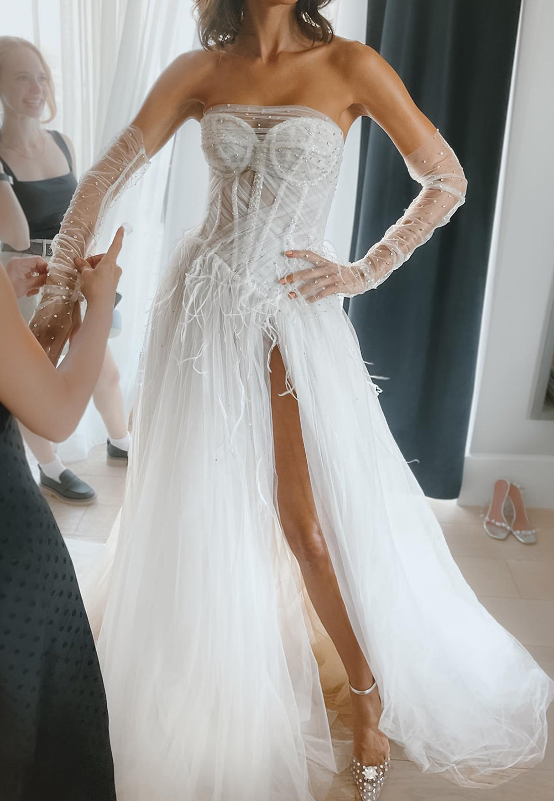 Sweetheart Sleeveless Feathered Side Slit A-Line Wedding Dress