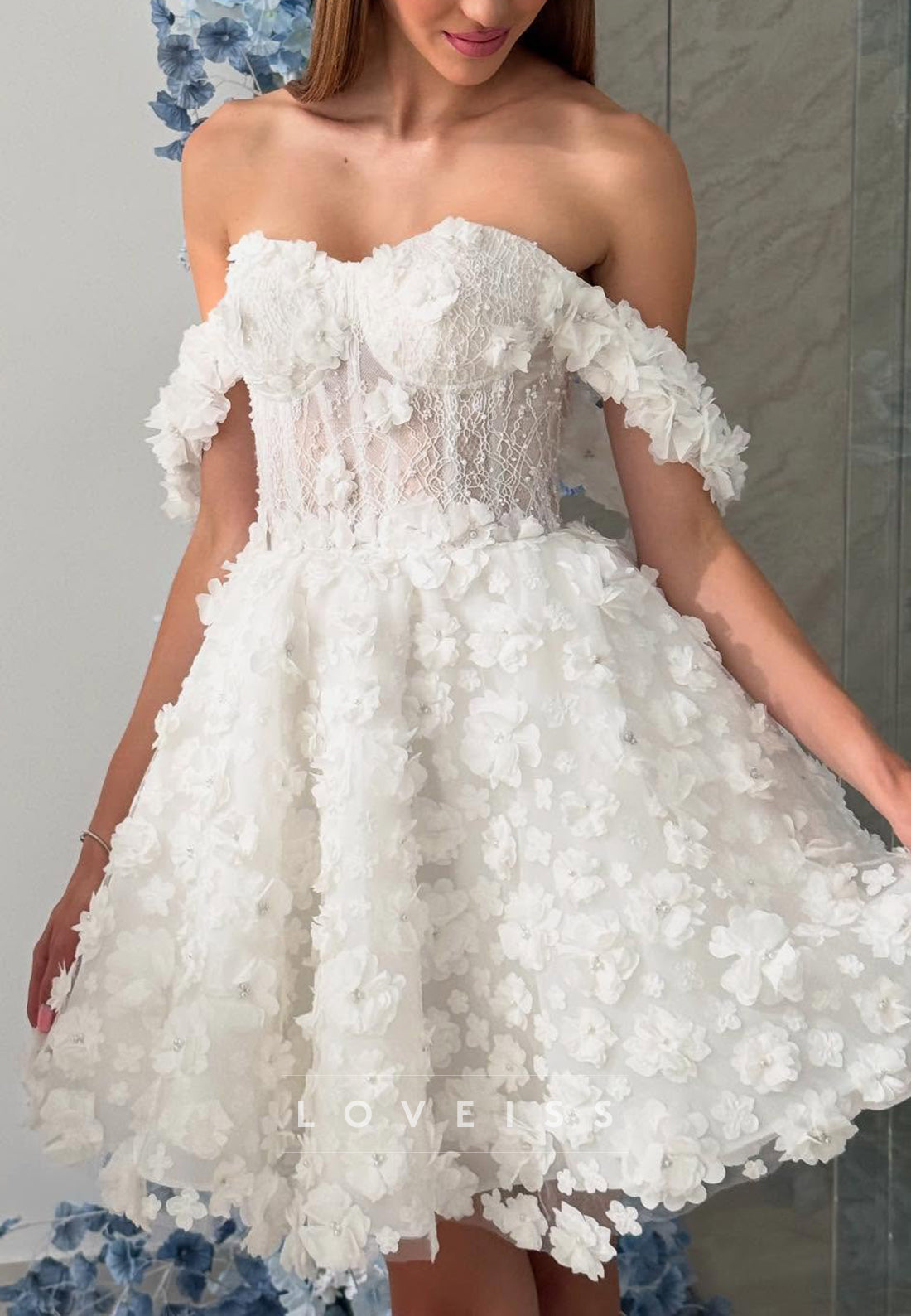 Sweetheart Sleeveless Floral Embellished Short A-Line Wedding Dress