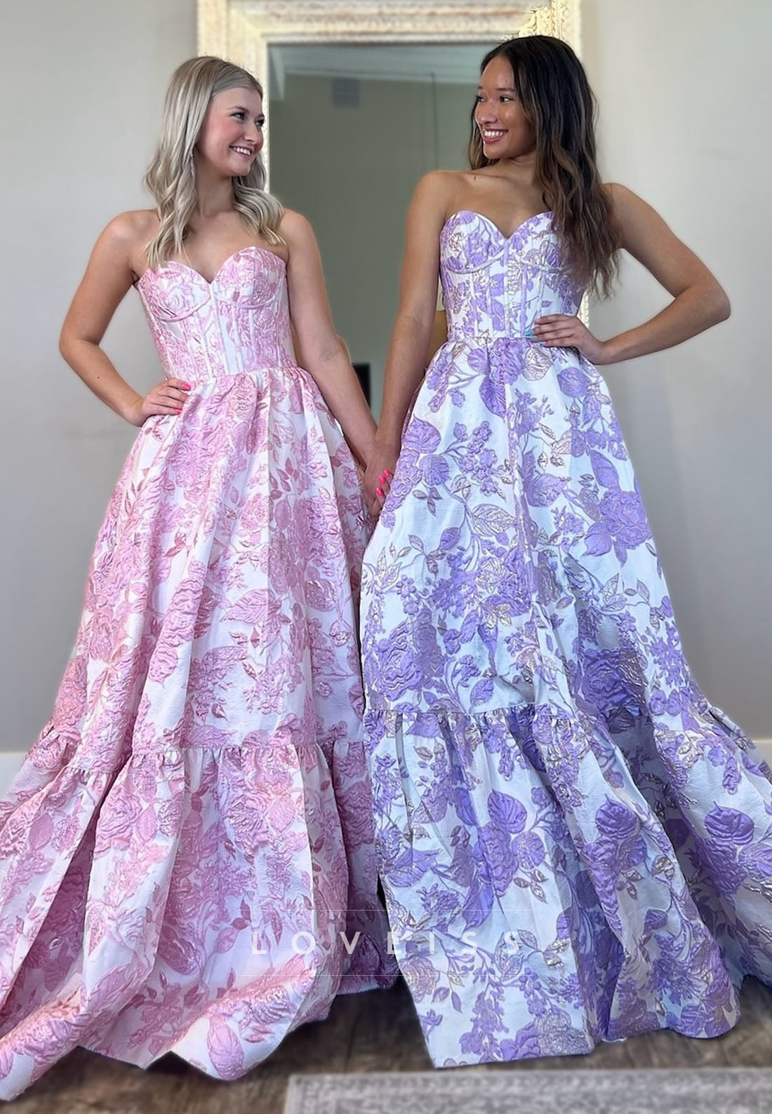Sweetheart Sleeveless Floral Pleated A-Line Prom Dress