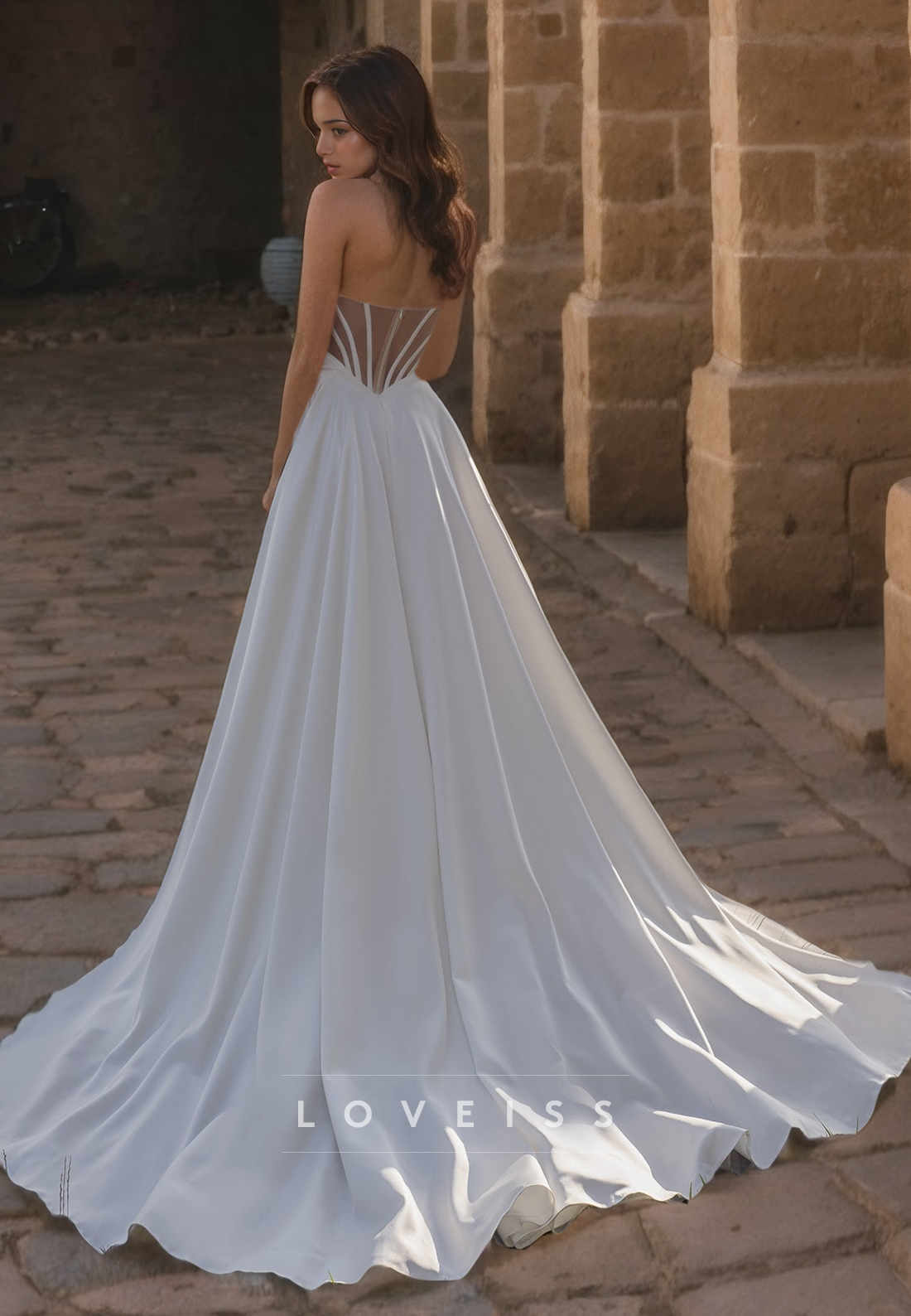 Sweetheart Sleeveless Illusion Pleated A-Line Wedding Dress