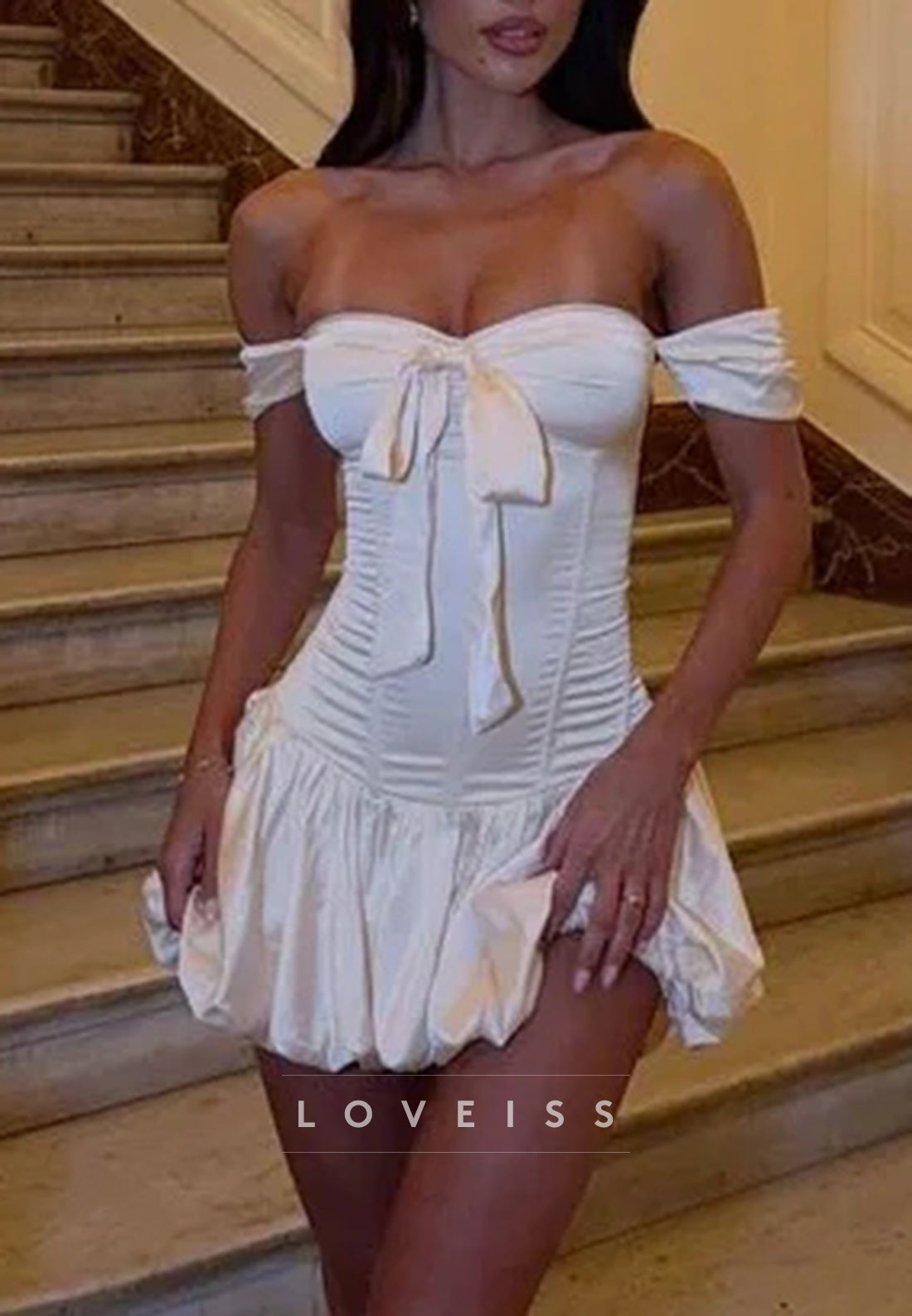 Sweetheart Sleeveless Pleated A-Line Party Homecoming Dress