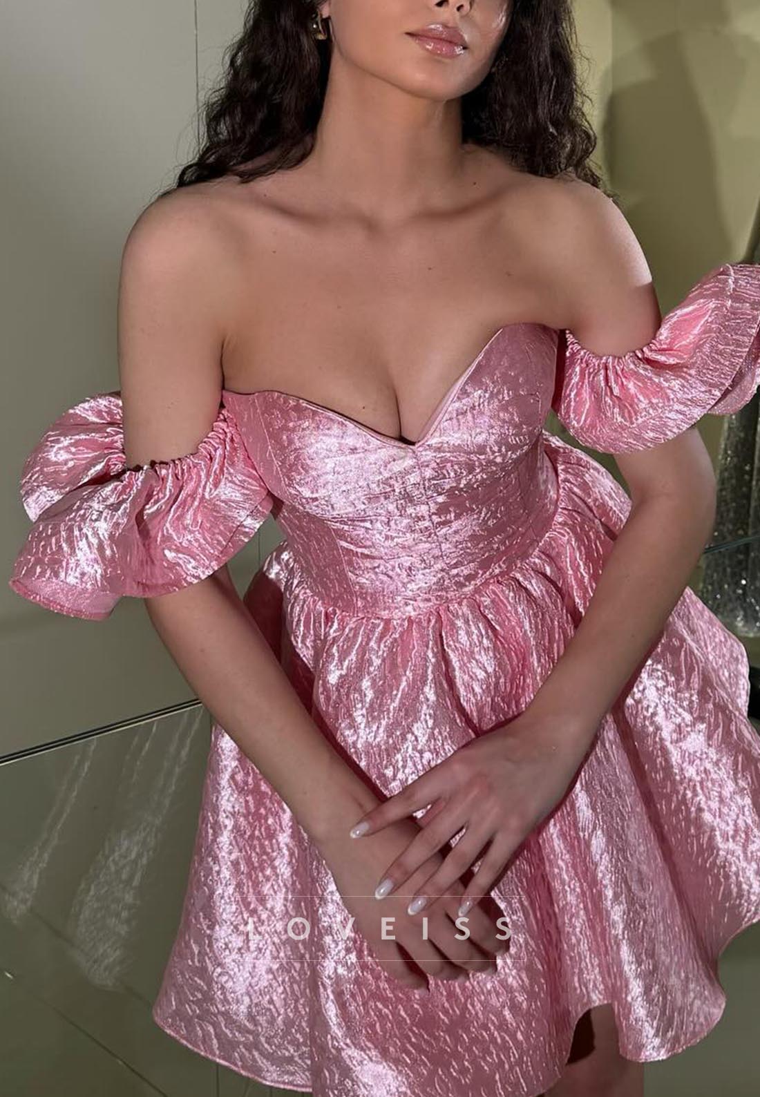 Sweetheart Sleeveless Pleeated A-Line Short Homecoming Dress