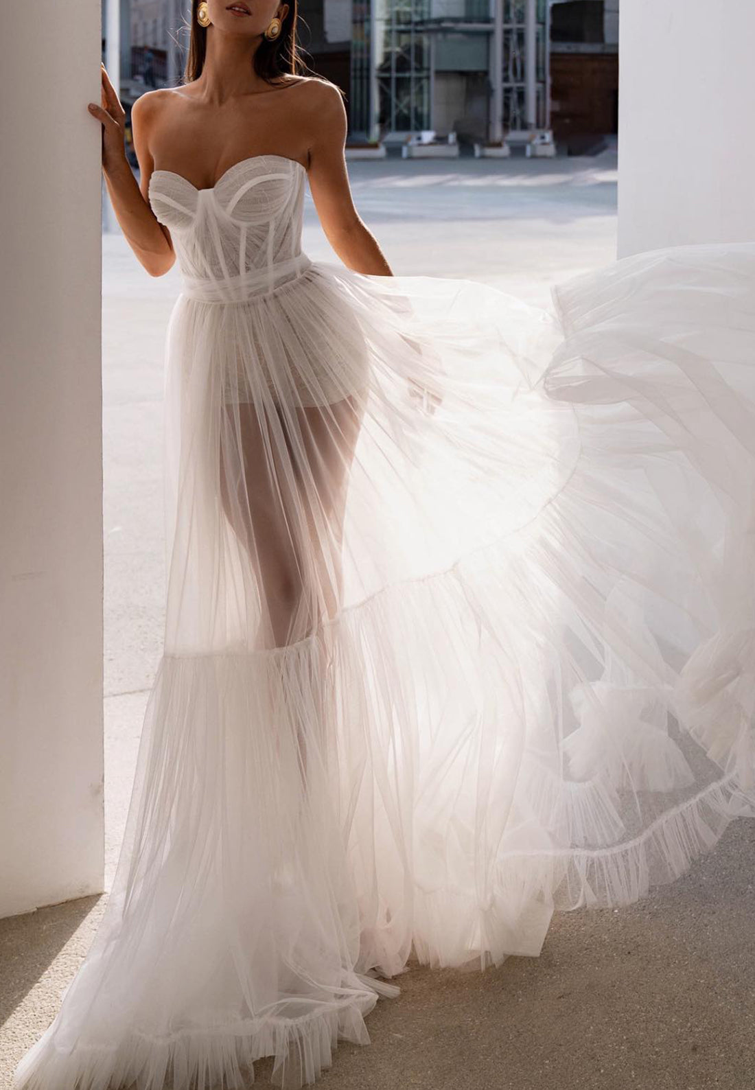 Sweetheart Sleeveless Tulle Sheer A-Line Beach Wedding Dress Loveiss Sweetheart Sleeveless Tulle Sheer A-Line Beach Wedding Dress Loveiss