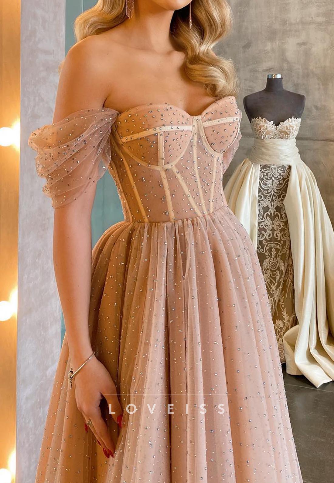 Sweetheart Sleeveless Tulle Sparkly A-Line Prom Dress