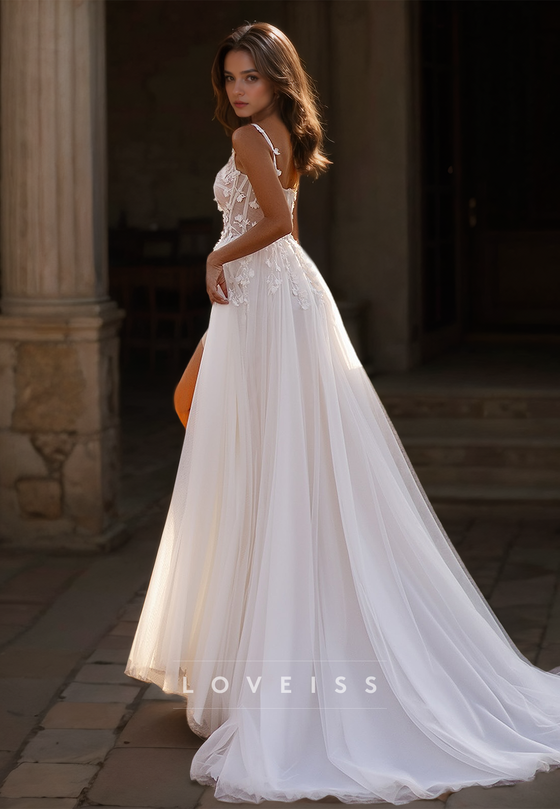 Sweetheart Spaghetti Straps Appliques Tulle A-Line Wedding Dress