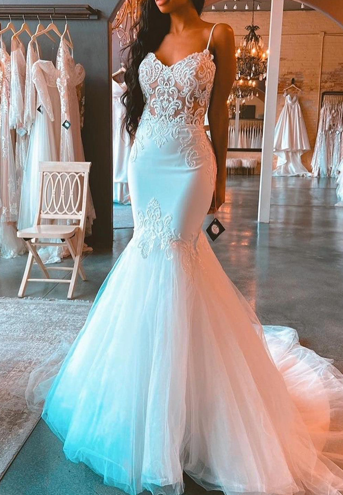 Sweetheart Spaghetti Straps Lace Appliques Mermaid Wedding Dress