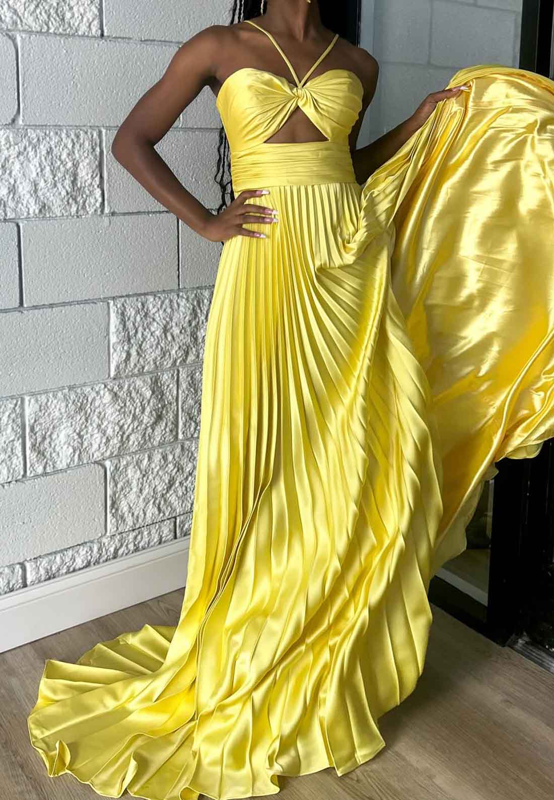 Sweetheart Spaghettti Straps Pleated A-Line Prom Dress
