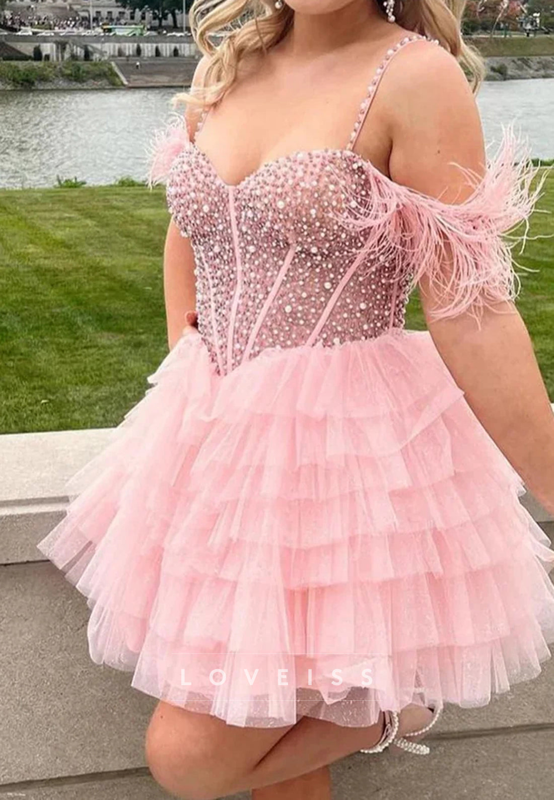 Sweetheart Sparkly Tulle Tiered A-Line Party Homecoming Dress