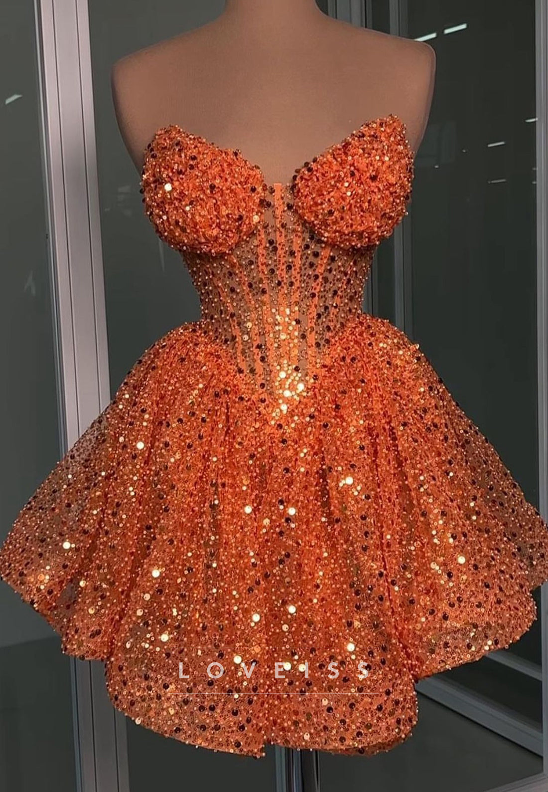 Sweetheart Strapless Beaded Sparkly A-Line Short Party Homecoming Dress