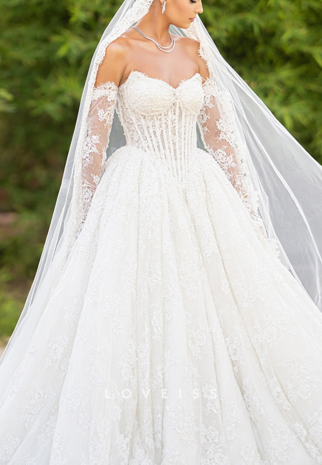 Sweetheart Strapless Lace Appliques Ball Gown Wedding Dress