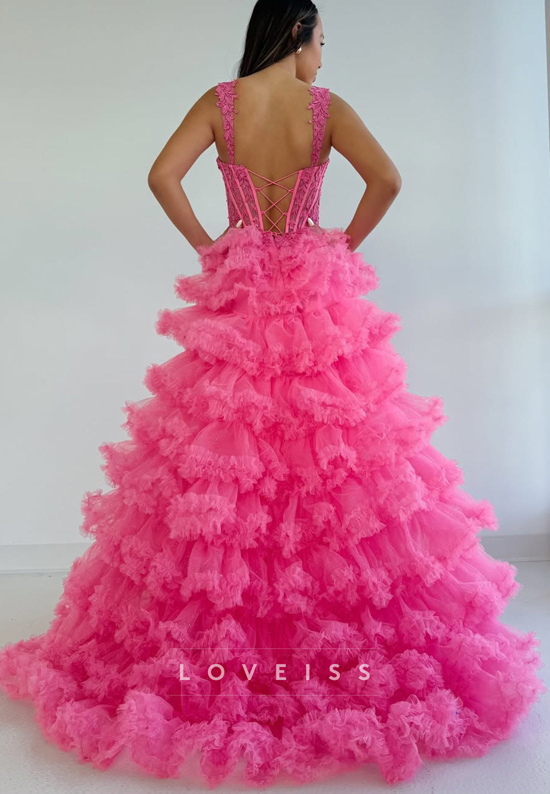 Sweetheart Straps Appliques Tiered Ball Gown Prom Dress