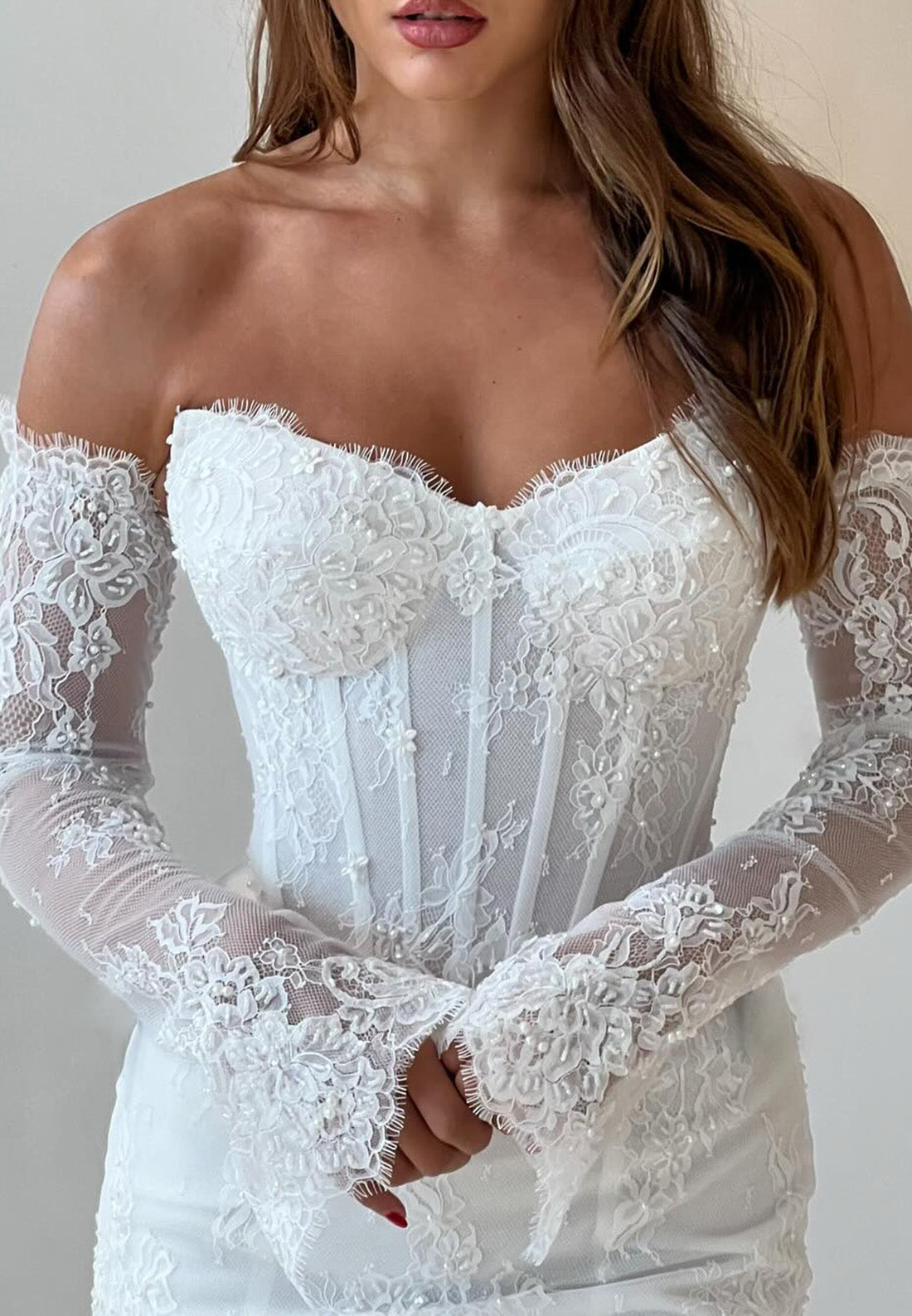 Swetheart Long Sleeves Lace Appliques Mermaid Wedding Dress