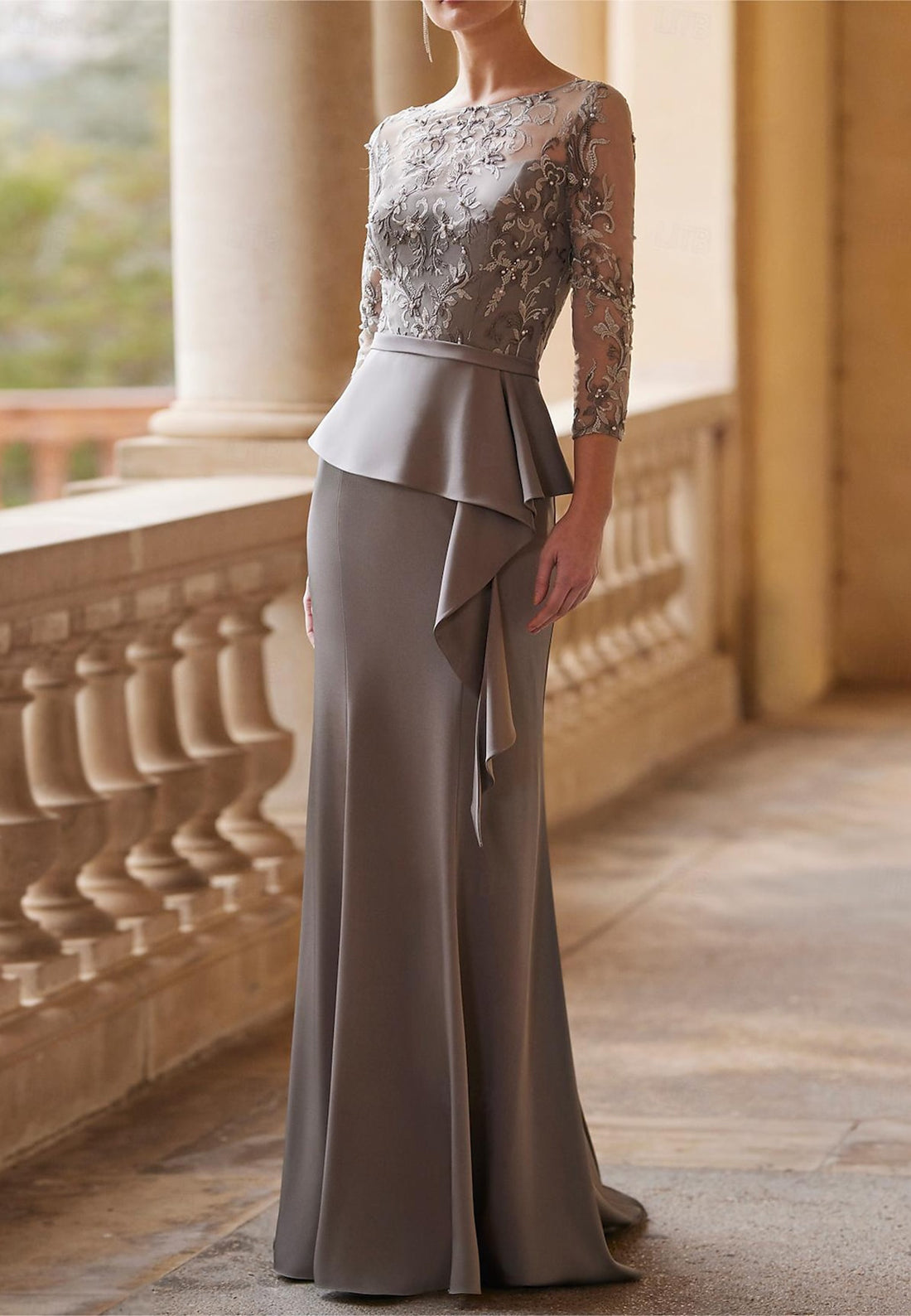 Scoop Long Sleeves Lace Appliques Ruffled Sheath Mother of Bride Dress
