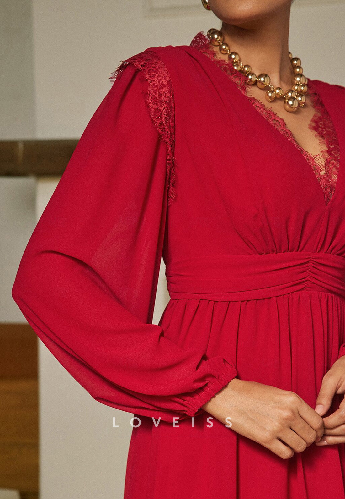 V-Neck Long Sleevees Pleated A-Line Mother of Bride Dress