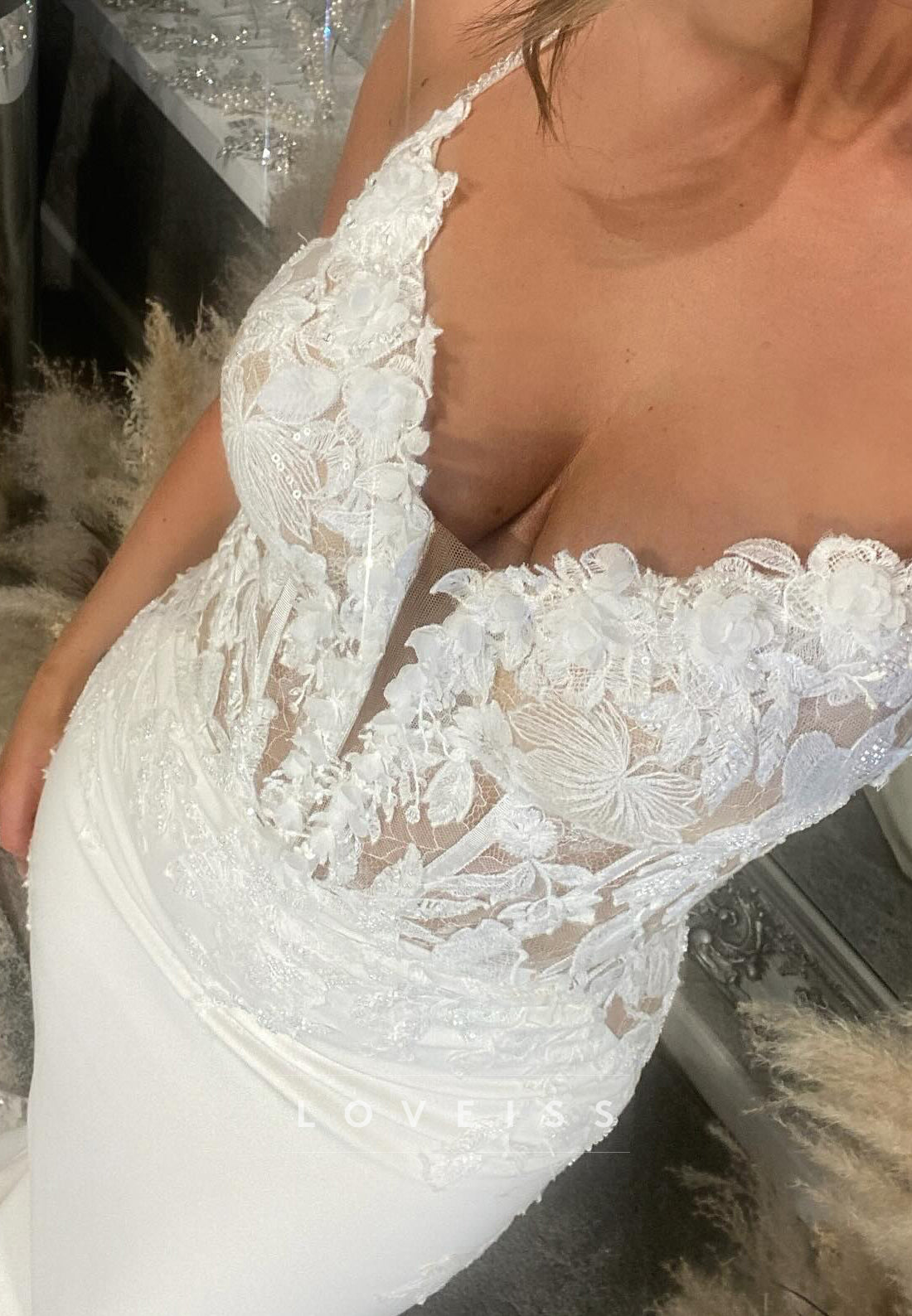 V-Neck Backless Lace Appliques Spaghetti Straps Mermaid Wedding Dress