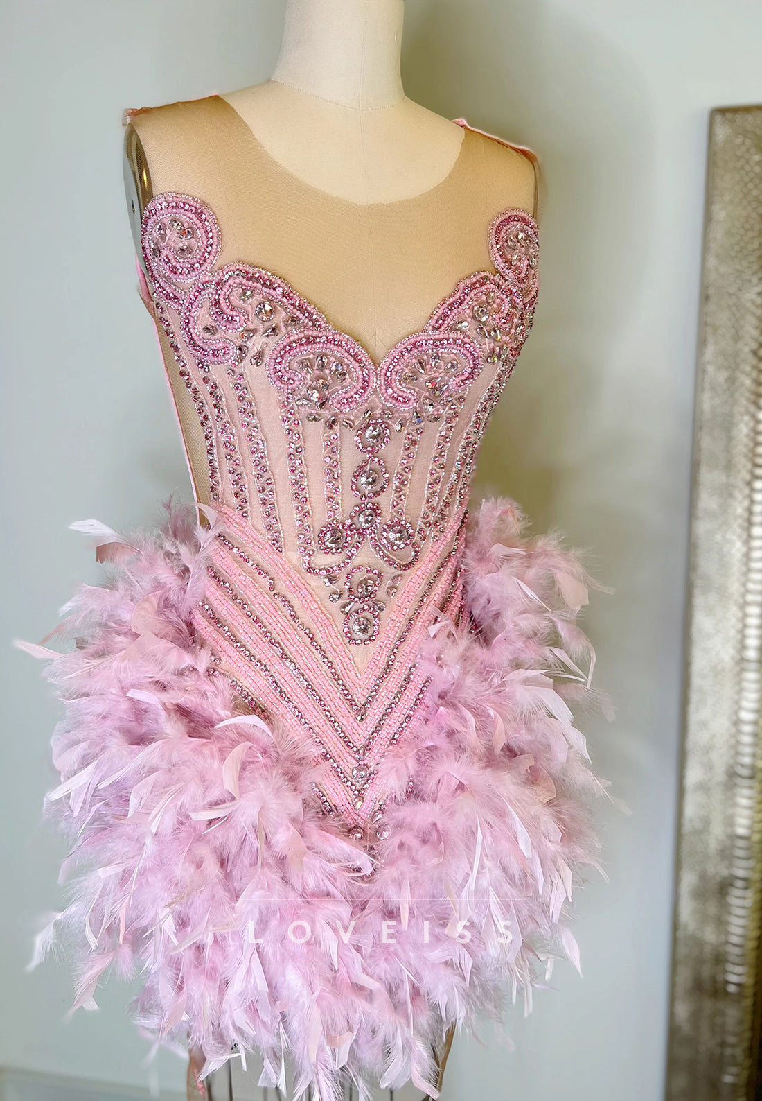 V-Neck Beaded Feathered Sheath Homecoming Dress for Black Girls