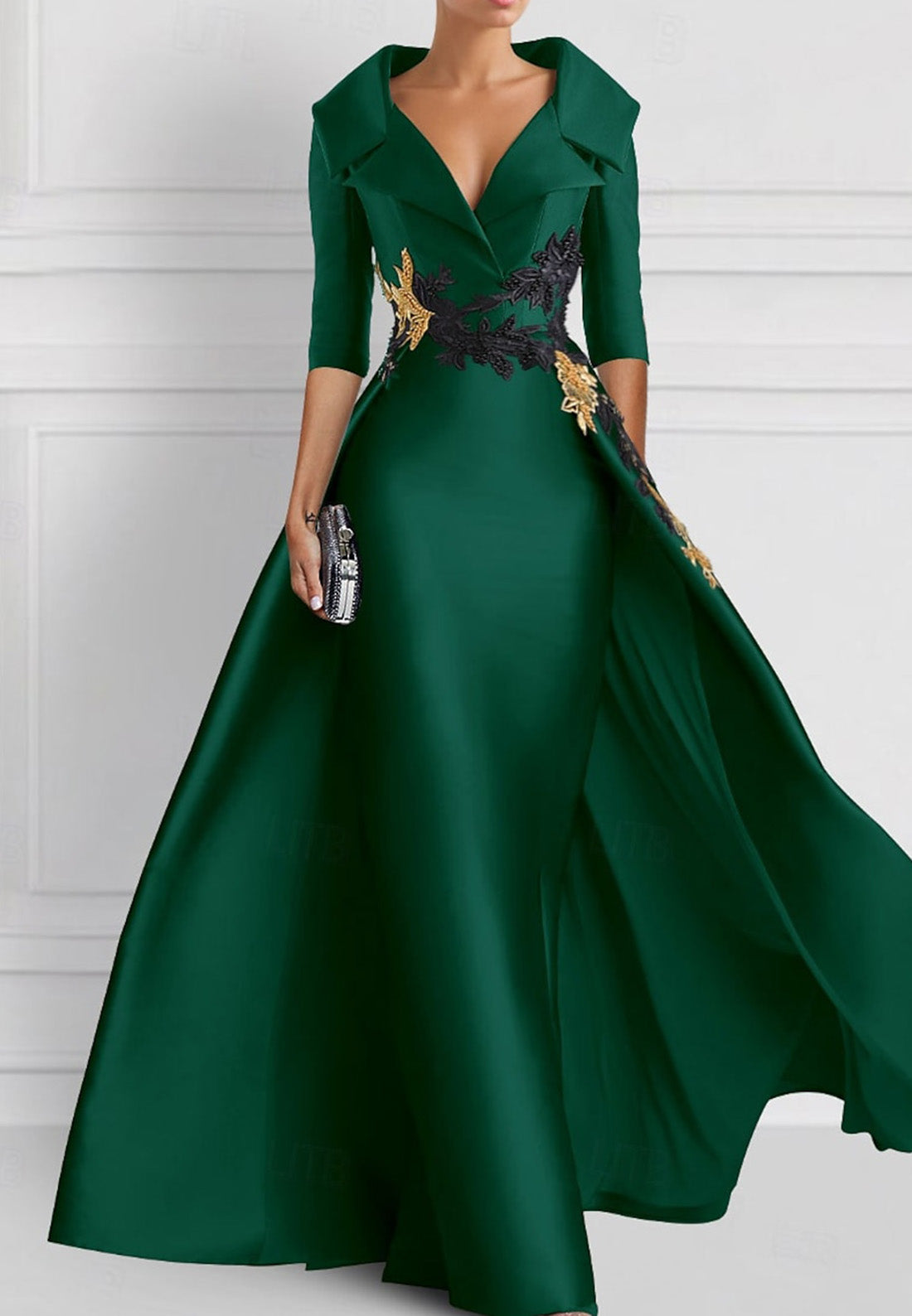 V-Neck Half Sleeves Appliques Sheath Satin Mother of Bride Dress
