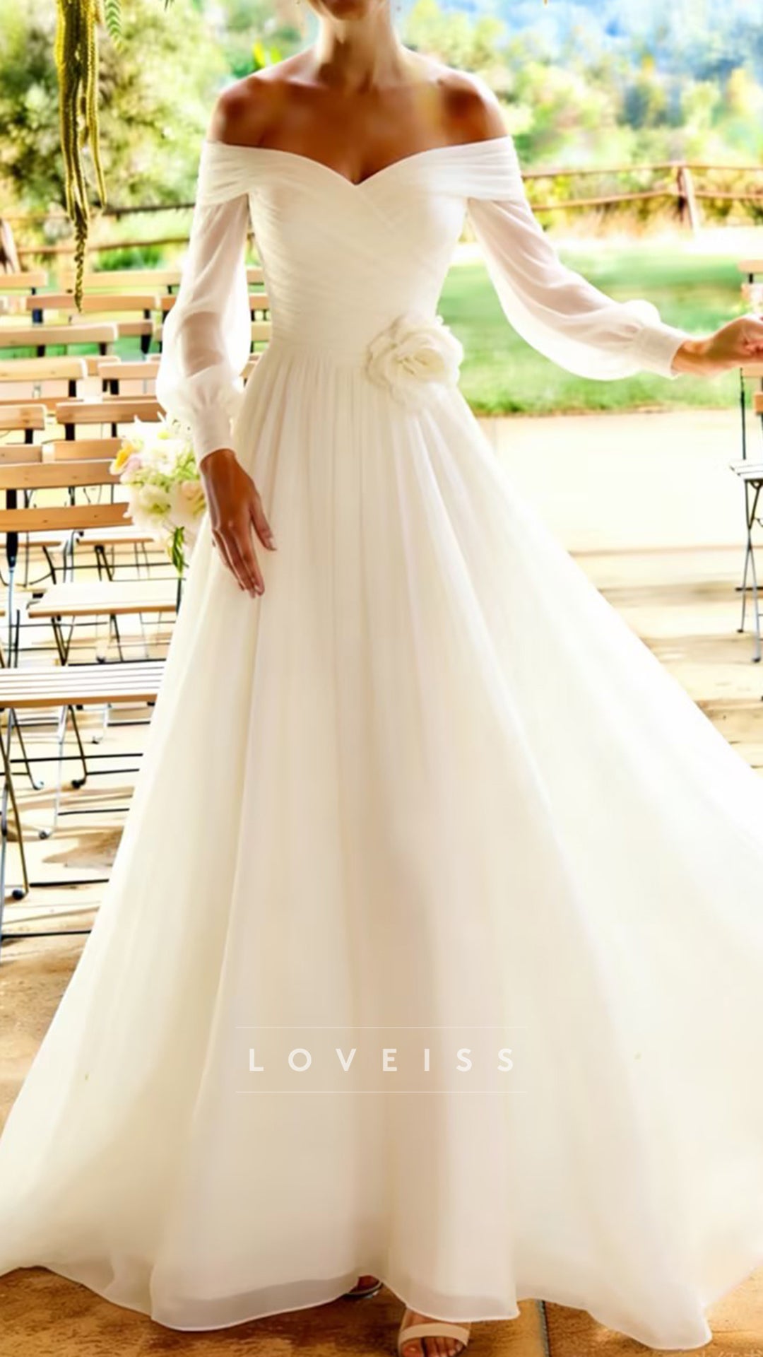 pleated chiffon wedding dress High Neck Long Sleeves Sleek A-Line Mother of Bride – Loveiss out tiered train Color:Navy/white Mistress Strapless Lace Mini size_4t