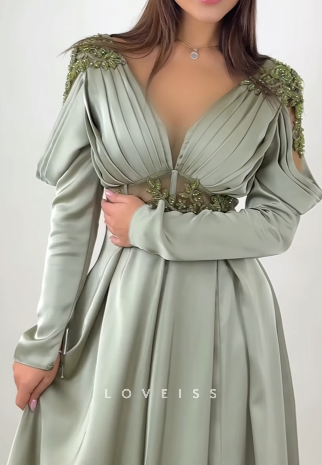 V-Neck Long Sleeves Appliques A-Line Evening Dress