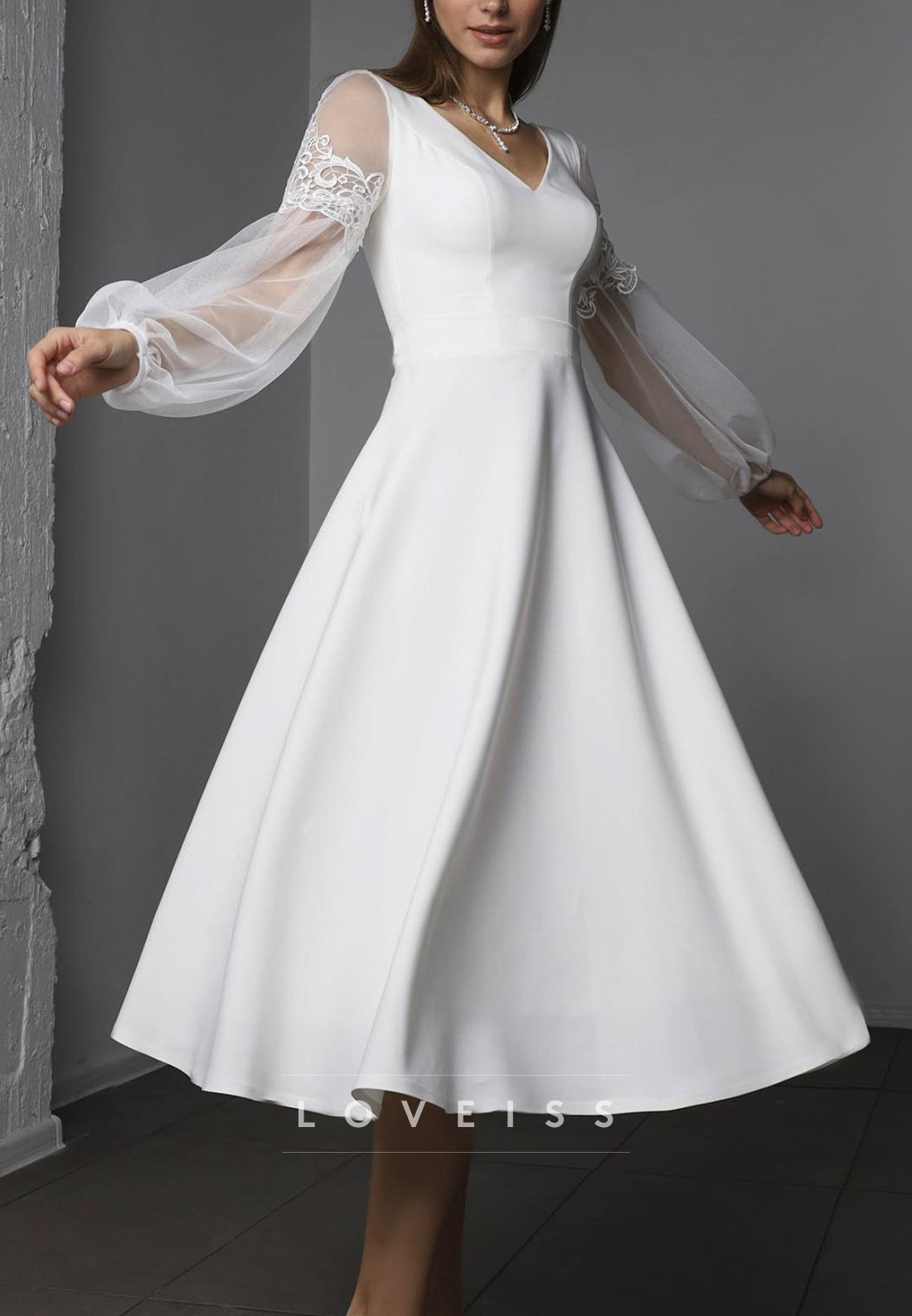 V-Neck Long Sleeves Appliques Midi A-Line Wedding Dress