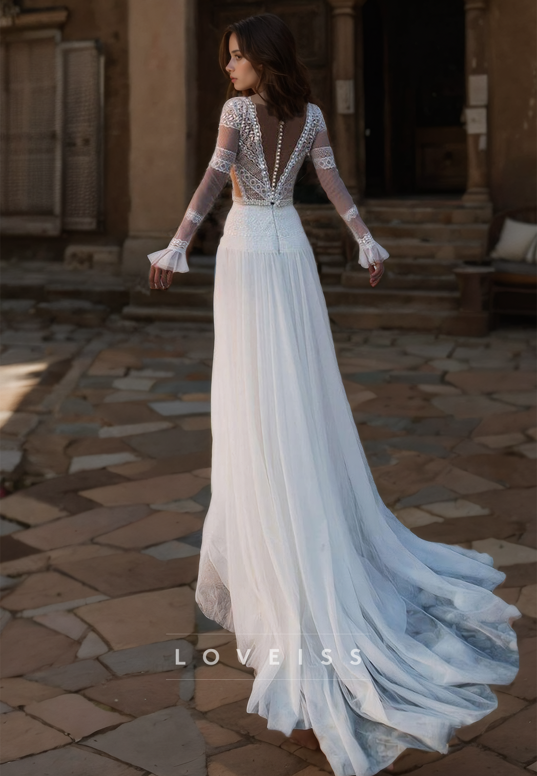V-Neck Long Sleeves Appliques Tulle A-Line Wedding Dress