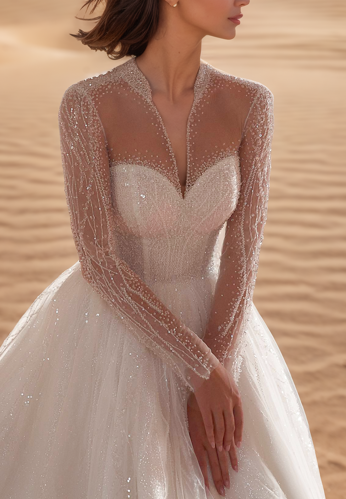 Sweetheart Long Sleeves Beaded Emboridery Tulle Ball Gown Wedding Dress
