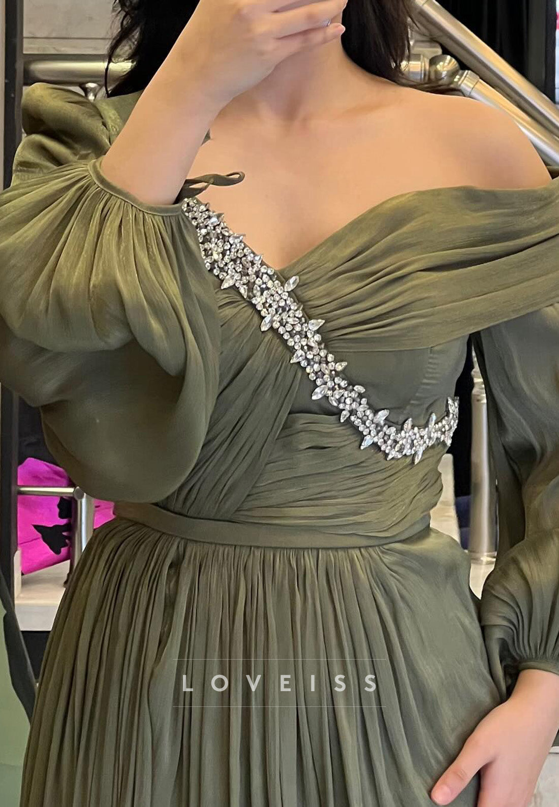 V-Neck Long Sleeves Beaded Pleated Sheath Mother of Bride Dress