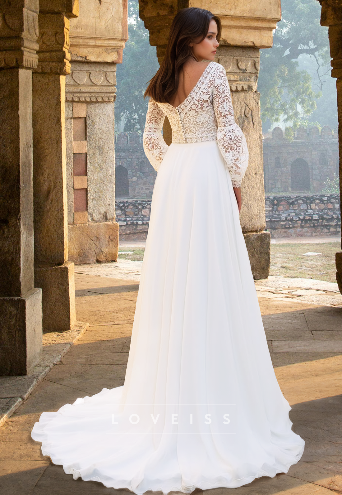 V-Neck Long Sleeves Lace Appliques Chiffon A-Line Wedding Dress