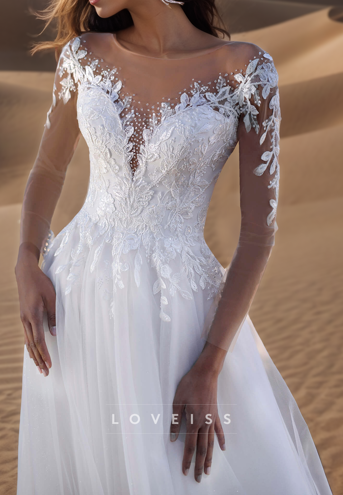 V-Neck Long Sleeves Lace Appliques Tulle A-Line Wedding Dress