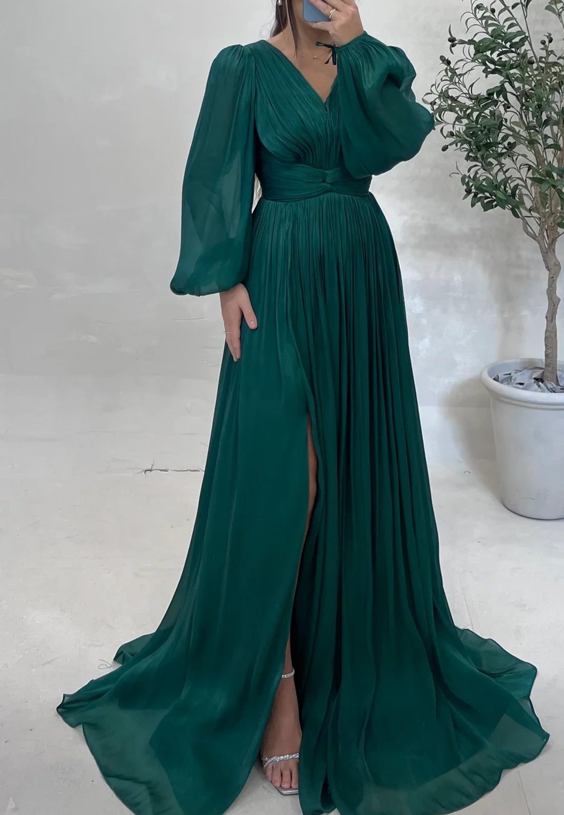V-Neck Long Sleeves Pleated Mother of Bride Dress Chiffon A-Line Formal Dress