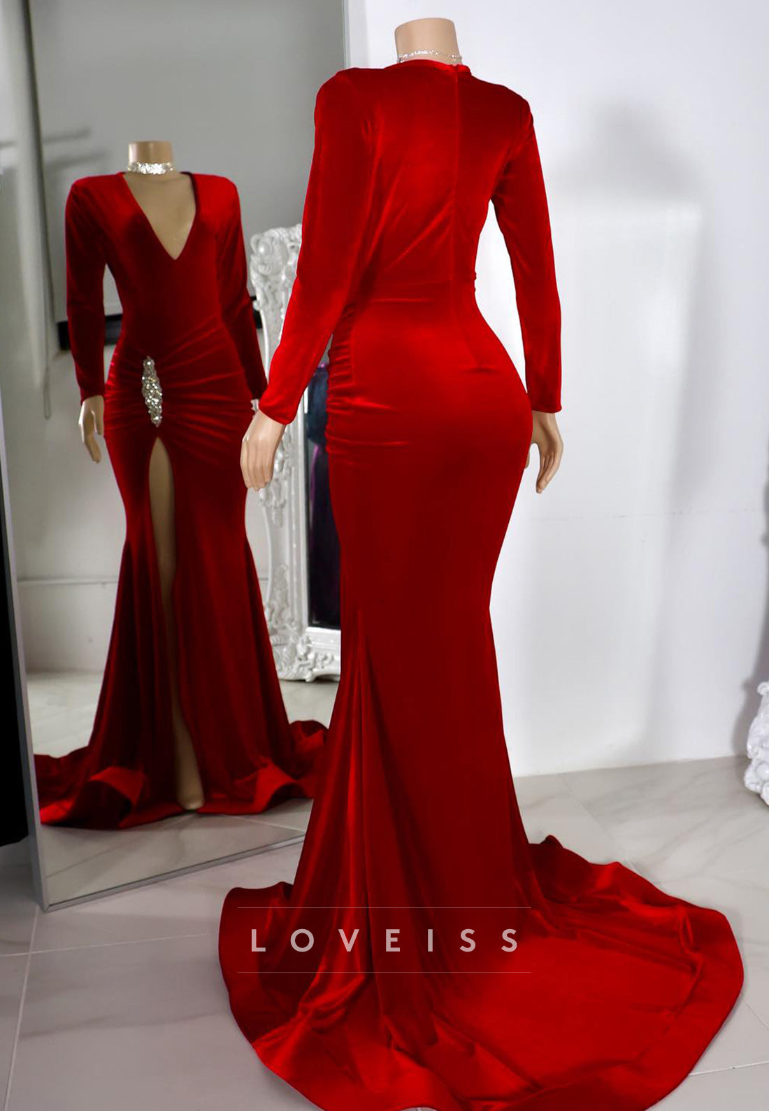 V-Neck Long Sleeves Ruched Sheath Prom Dress for Black Girls